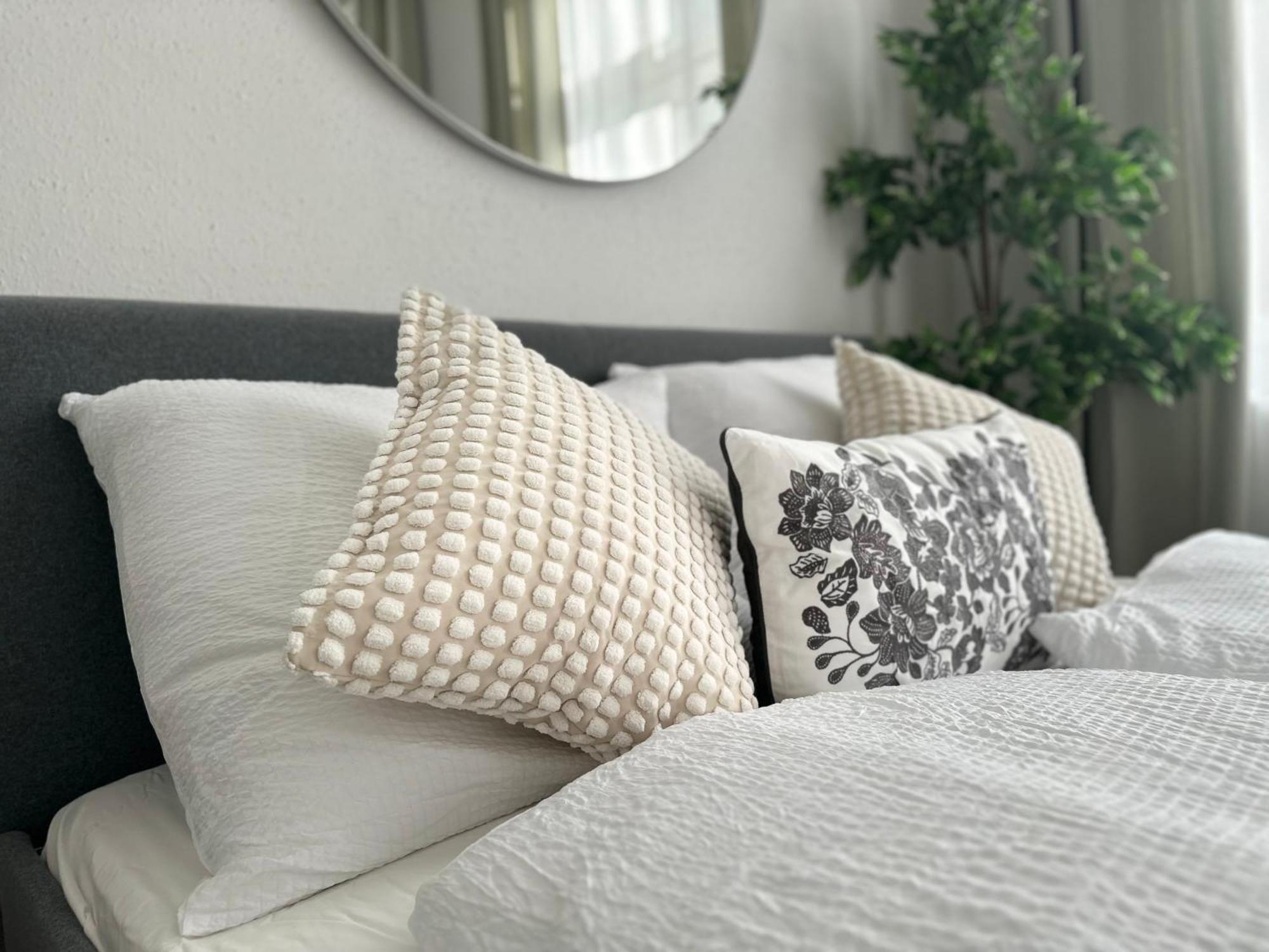 Spacious Apartment, 3 Min To U1 Reumannplatz เวียนนา ภายนอก รูปภาพ