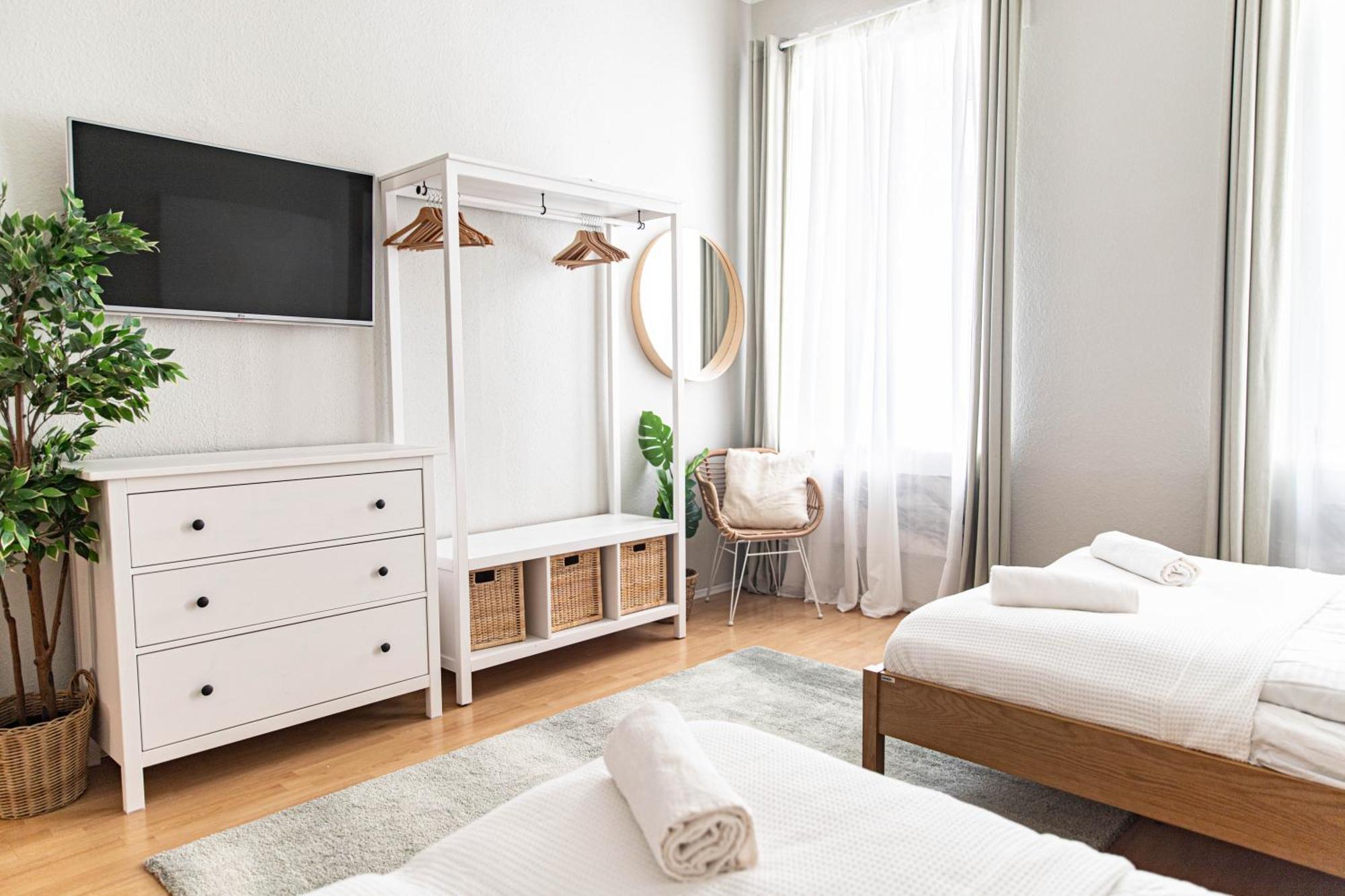 Spacious Apartment, 3 Min To U1 Reumannplatz เวียนนา ภายนอก รูปภาพ